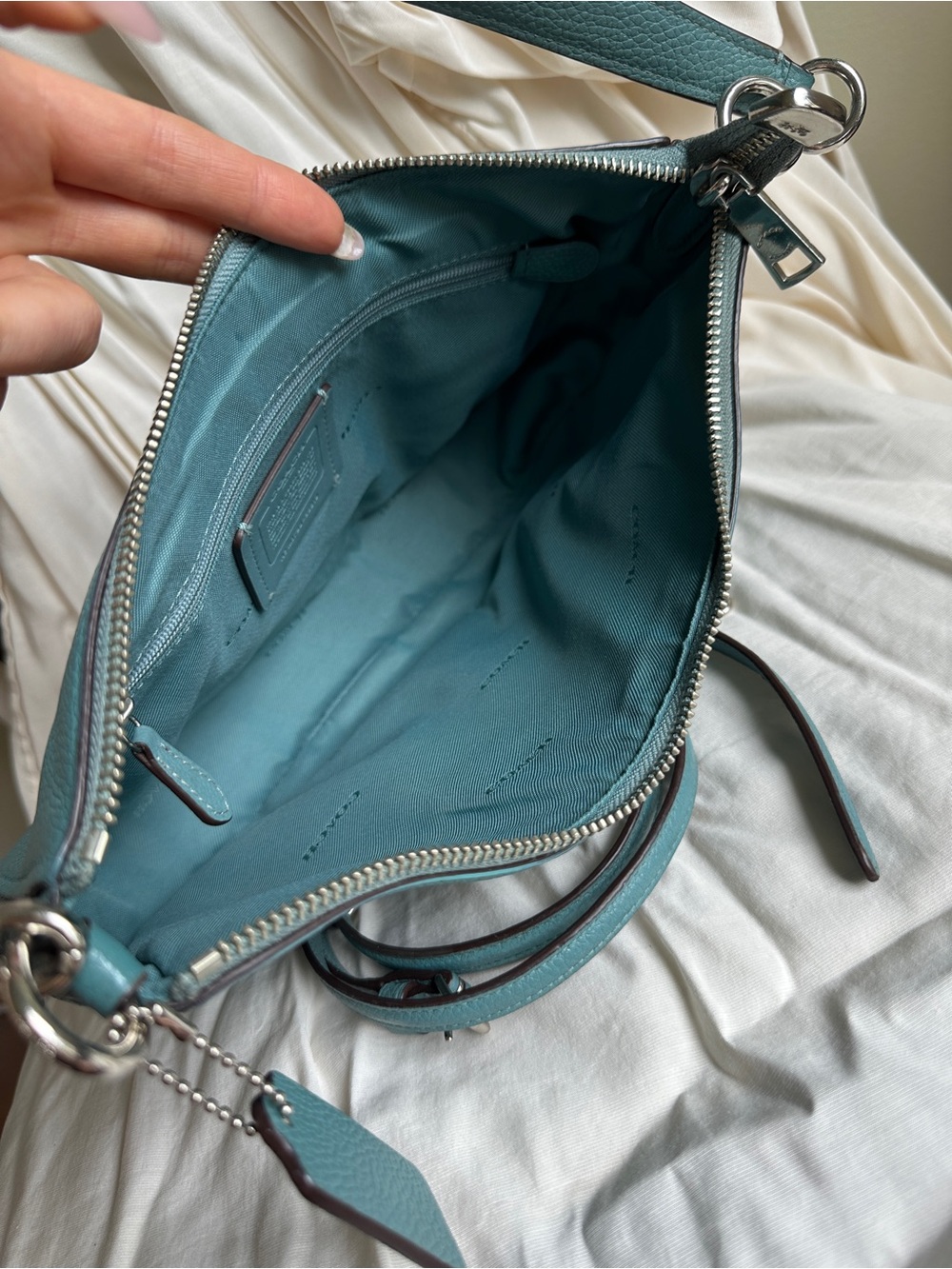 Coach Teal Pebbled Leather Shoulder Bag with Silver Hardware - Picture 2 of 16